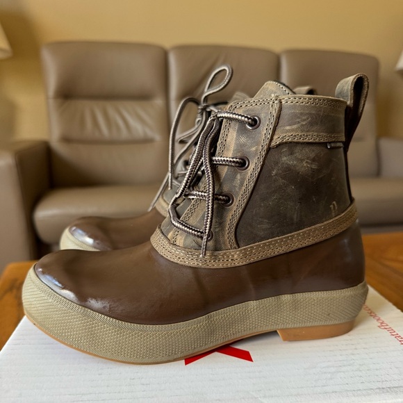 Xtratuf Legacy 6” Lace Boot - Picture 6 of 11